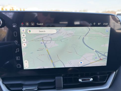 New 2026 Chevrolet Equinox LT w/ Convenience Package II FWD image 10