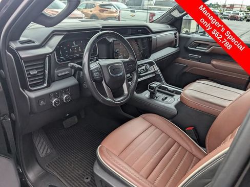 Used 2023 GMC Sierra 1500 Denali Ultimate AWD/4WD image 13