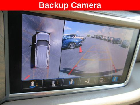 Used 2021 GMC Yukon XL Denali w/ Denali Ultimate Package AWD/4WD image 21