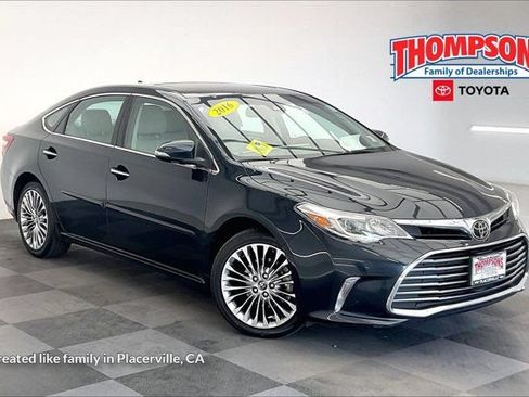 Used 2016 Toyota Avalon Limited w/ Protection Package FWD image 1