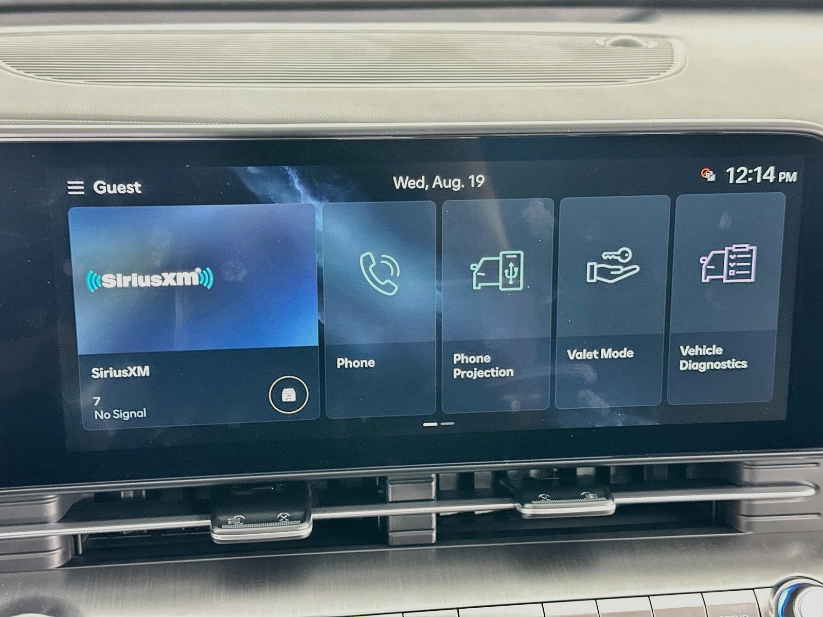 New 2026 Hyundai Kona SEL Premium FWD image 16