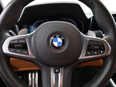 Used 2022 BMW 330i xDrive Sedan w/ M Sport Package AWD/4WD image 16