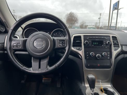 Used 2011 Jeep Grand Cherokee Laredo w/ Trailer Tow Group image 15