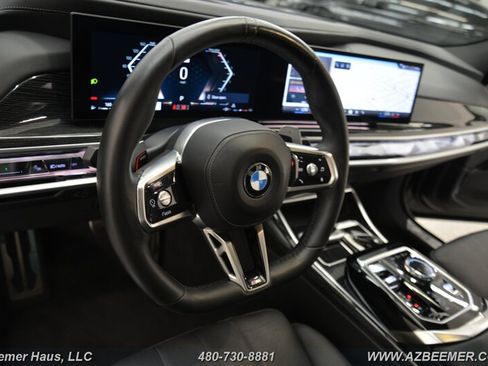 Used 2023 BMW 740i RWD image 33