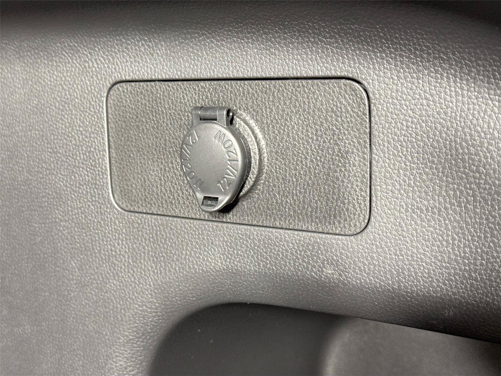 Certified 2025 Toyota RAV4 XLE Premium FWD image 39