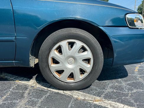 Used 2002 Toyota Corolla S FWD image 10