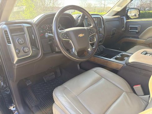 Used 2017 Chevrolet Silverado 1500 LTZ w/ Sport Package image 26