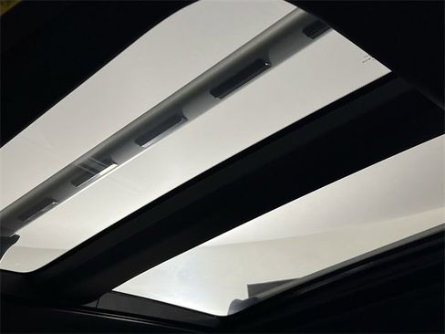 Certified 2025 MAZDA CX-90 Plug-In Hybrid w/ Premium Plus image 15