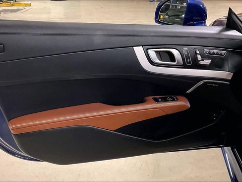 Used 2017 Mercedes-Benz SL 550 image 20