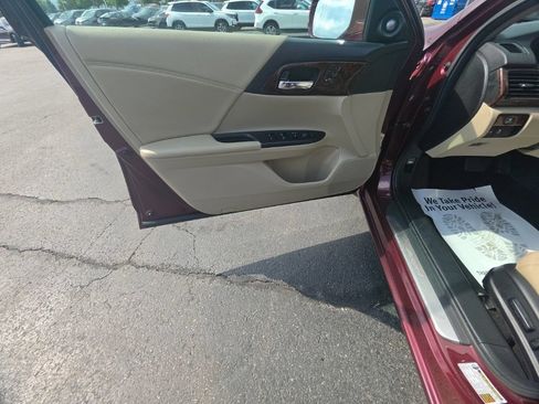 Used 2014 Honda Accord EX-L image 11