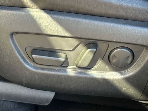 Certified 2025 MAZDA CX-90 3.3 Turbo w/ Preferred Package image 21