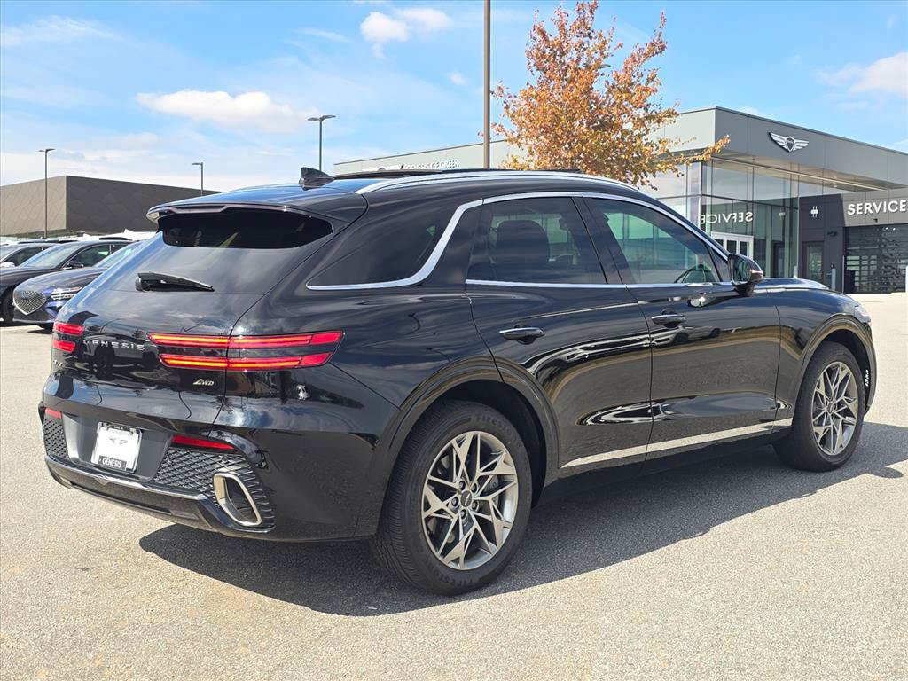Used 2024 Genesis GV70 2.5T w/ Select Package AWD/4WD image 3