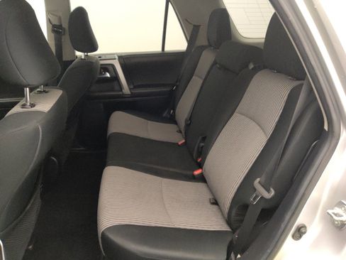 Used 2016 Toyota 4Runner SR5 RWD image 18