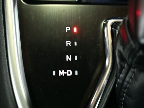 Used 2025 Subaru Outback Premium image 29