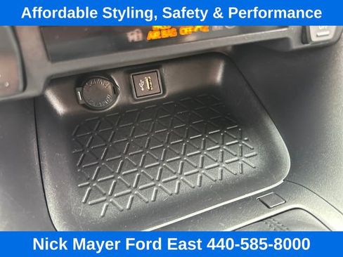 Used 2025 Toyota RAV4 XLE AWD/4WD image 31