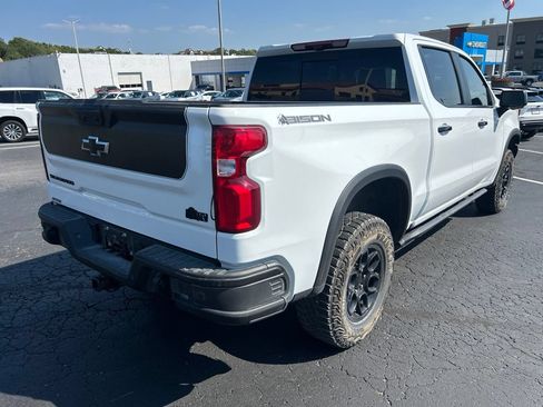 Used 2025 Chevrolet Silverado 1500 ZR2 w/ ZR2 Bison Edition AWD/4WD image 5