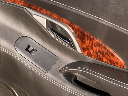 Used 2013 Buick LaCrosse Touring image 25