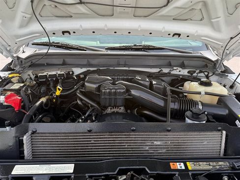 Used 2015 Ford F250 XL w/ XL Value Package AWD/4WD image 26