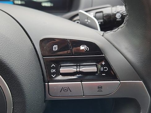 Used 2023 Hyundai Santa Cruz Limited w/ Cargo Package image 14