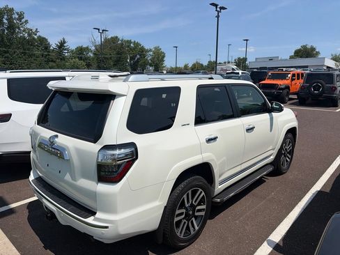 Used 2023 Toyota 4Runner Limited AWD/4WD image 14