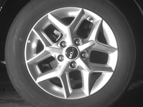 Used 2025 Kia Soul LX w/ LX Technology Package FWD image 15