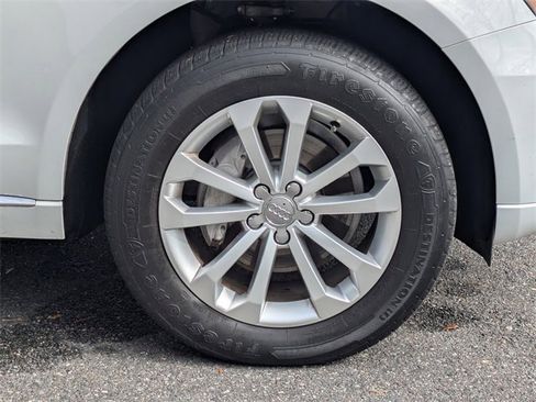 Used 2016 Audi Q5 2.0T Premium Plus w/ Technology Package image 9