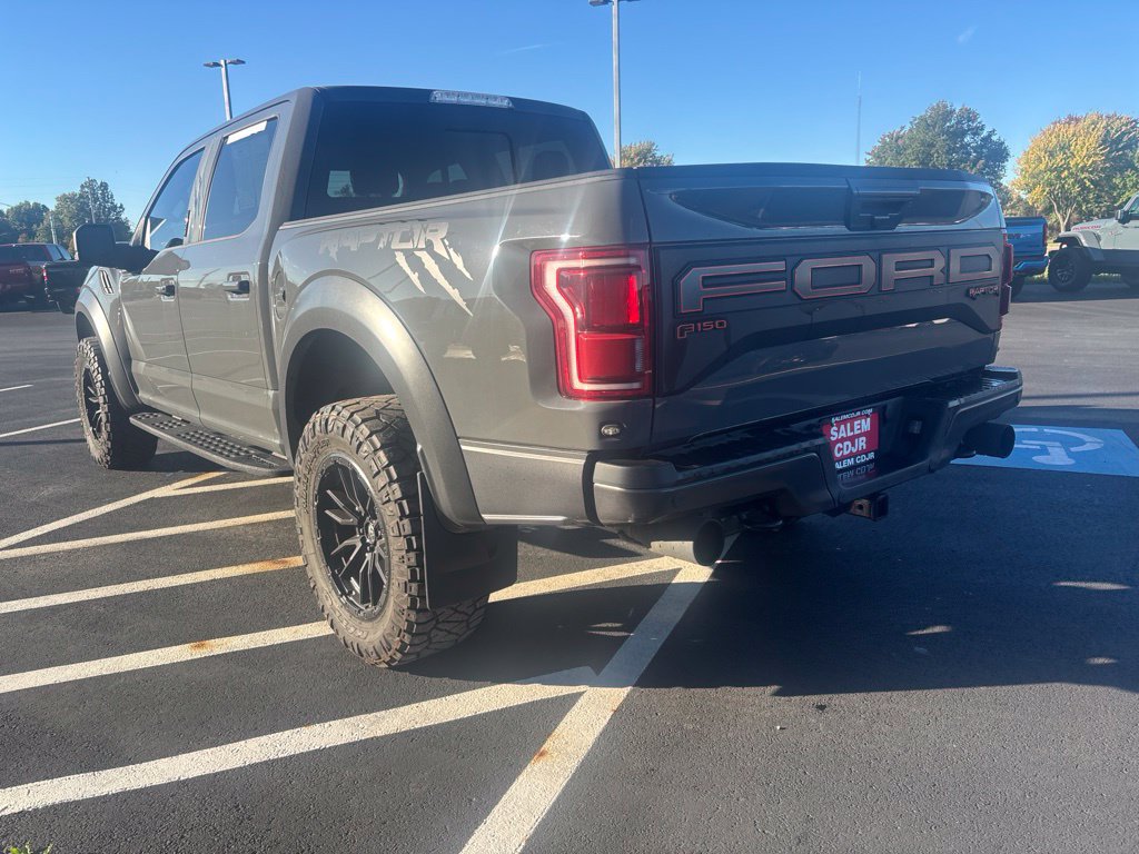 Used 2020 Ford F150 Raptor w/ Equipment Group 802A Luxury AWD/4WD image 9