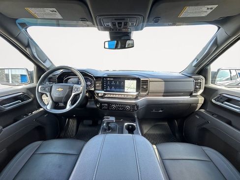 Used 2025 Chevrolet Silverado 1500 LTZ w/ LTZ Premium Package AWD/4WD image 14