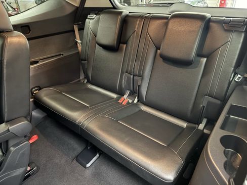 Used 2019 Volkswagen Atlas SE w/ Panoramic Sunroof Package image 19