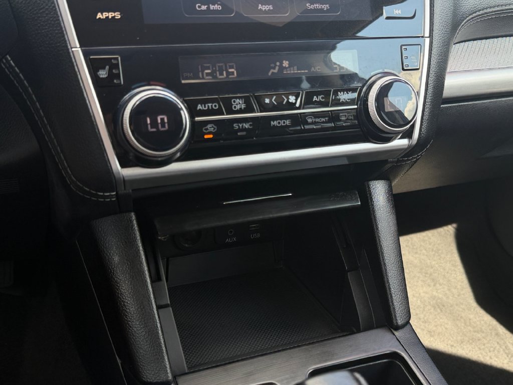 Used 2018 Subaru Outback 2.5i Premium AWD/4WD image 25