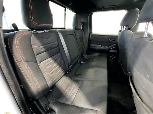 Used 2023 Nissan Frontier PRO-4X AWD/4WD image 27
