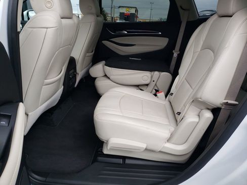 Used 2024 Buick Enclave Essence w/ Sport Touring Edition AWD/4WD image 24