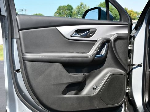Used 2023 Chevrolet Blazer LT w/ Convenience Package FWD image 13