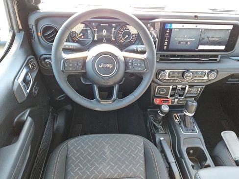 New 2026 Jeep Gladiator Mojave AWD/4WD image 12