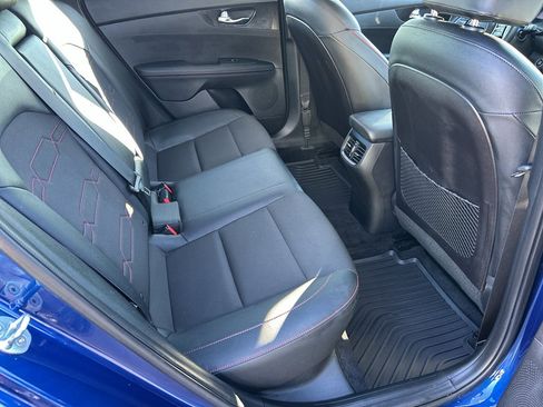 Used 2021 Kia Forte GT image 29