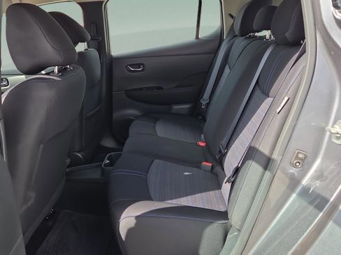 Used 2023 Nissan Leaf SV Plus image 12