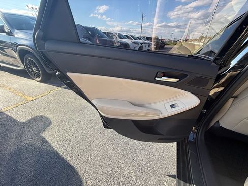 Used 2021 Toyota Avalon XLE FWD image 18