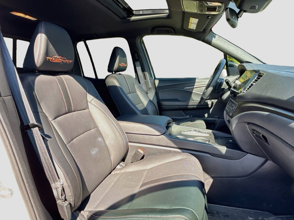 Used 2025 Honda Ridgeline TrailSport image 37