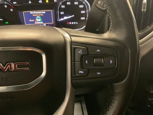 Used 2022 GMC Sierra 1500 SLT image 18
