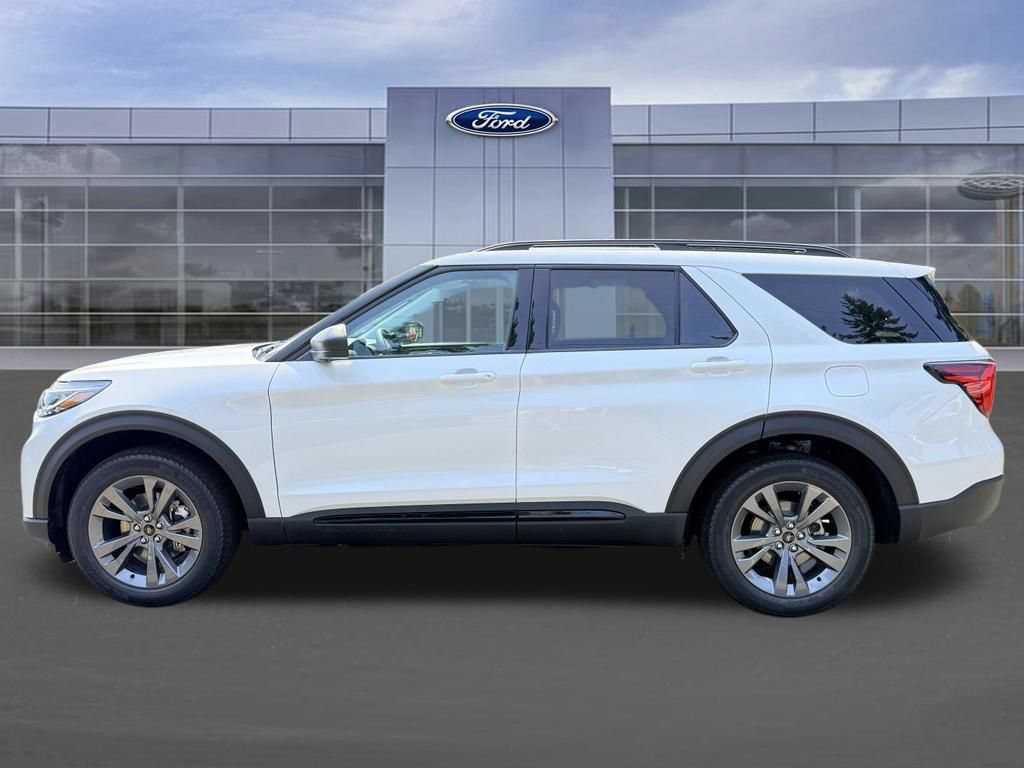 New 2026 Ford Explorer Active w/ Active Comfort Package AWD/4WD image 4