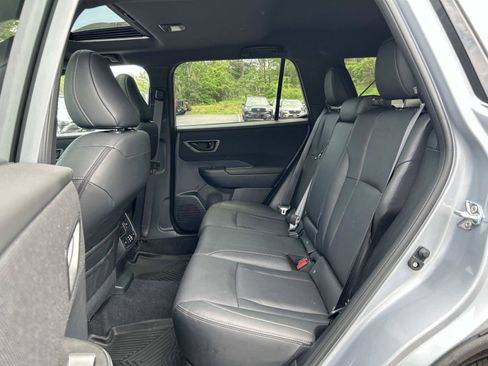 Used 2026 Subaru Outback Limited AWD/4WD image 12