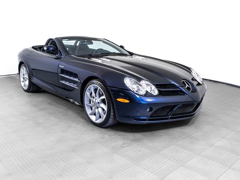 Used 2008 Mercedes-Benz SLR image 28