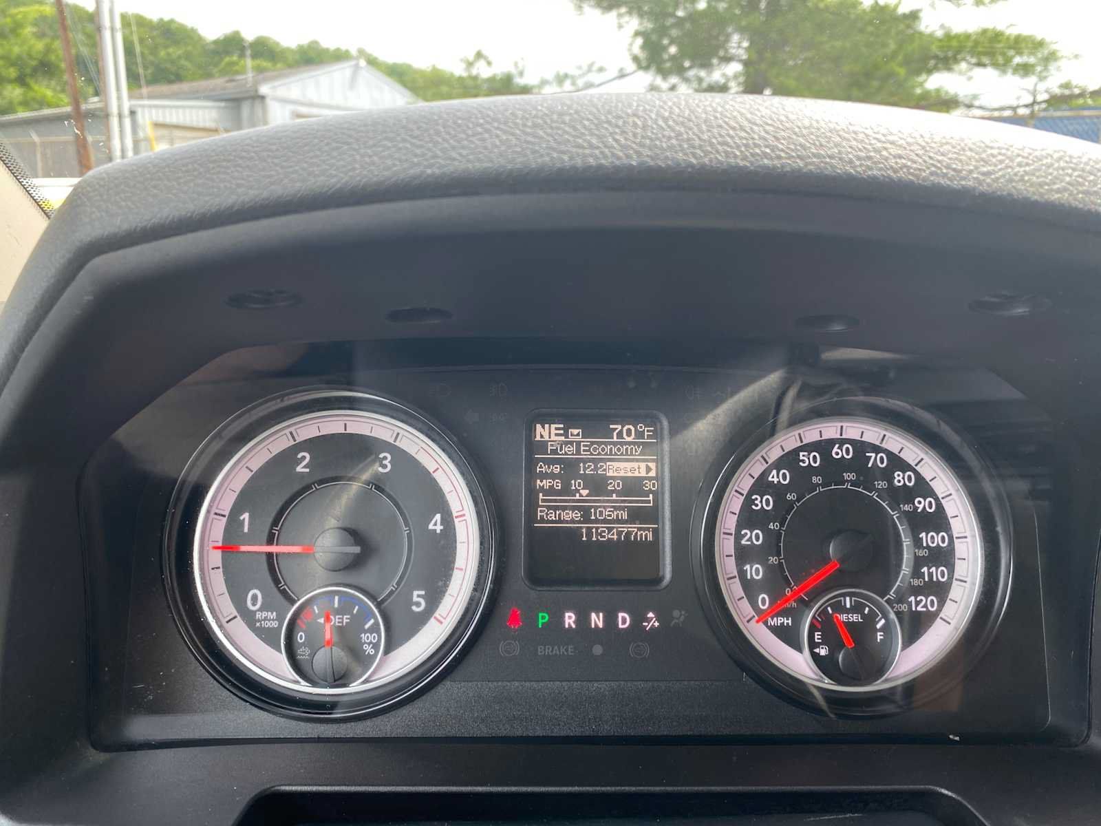 Used 2018 RAM 3500 Tradesman w/ Chrome Appearance Group AWD/4WD image 17