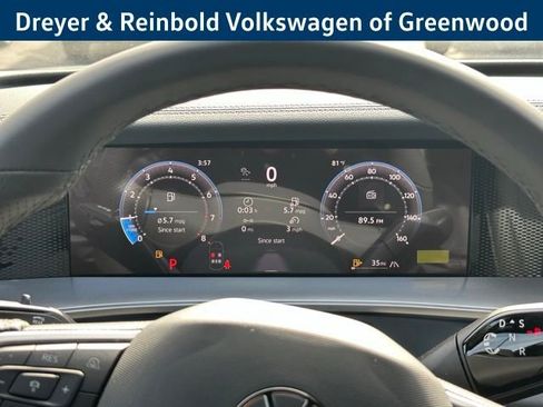 New 2026 Volkswagen Tiguan SE R-Line AWD/4WD image 13