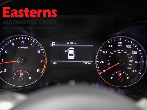 Used 2024 Kia Forte LXS FWD image 17