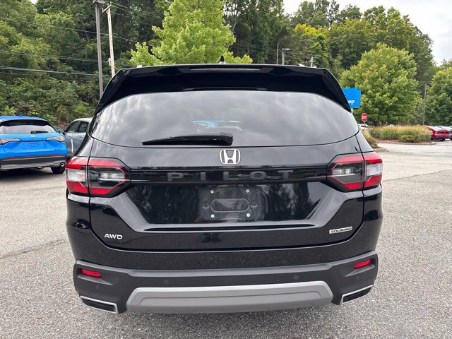 Certified 2023 Honda Pilot Touring image 6