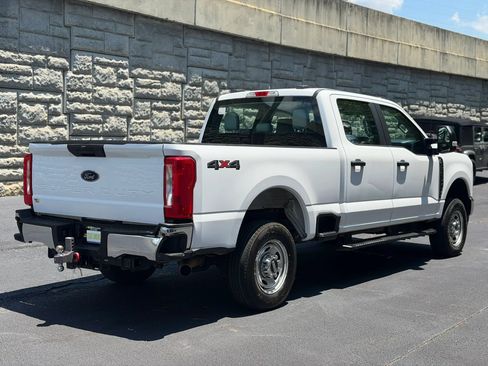 Used 2023 Ford F250 XL w/ Snow Plow Prep Package AWD/4WD image 7