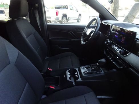 Certified 2023 Chevrolet Colorado W/T RWD image 17