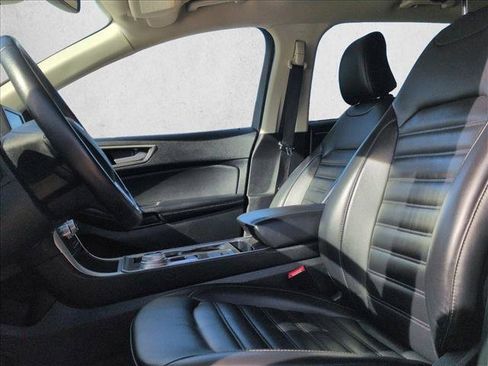 Used 2024 Ford Edge SEL image 14