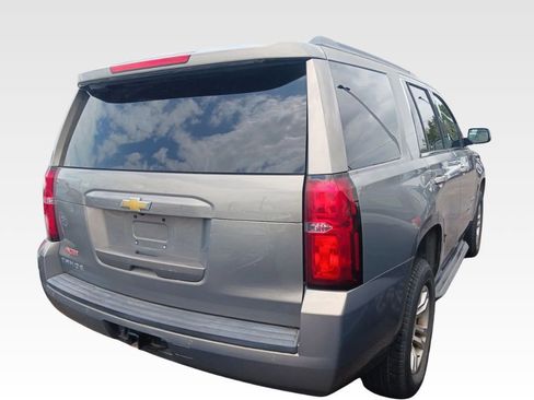 Used 2017 Chevrolet Tahoe LS image 4